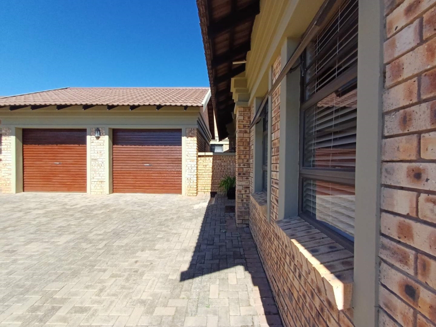 3 Bedroom Property for Sale in Shellyvale Free State
